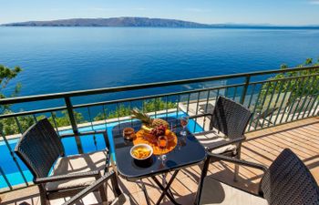 Marina Apartment 8 Holiday Home