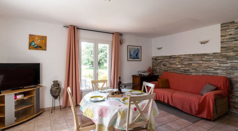 Photo of Les Rosiers