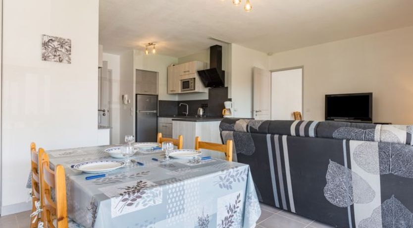 Photo of Côté du Lac