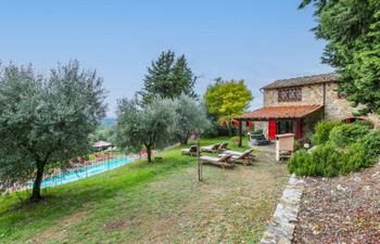 Badia a Passignano Apartment