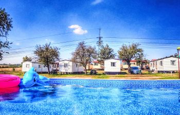 Prima Plus Holiday Home