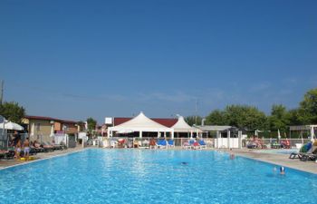 Camping Butterfly Holiday Home 2 Holiday Home