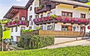 Photo of Jägerhof Apartment 3