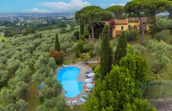 San Lazzaro Holiday Home