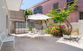 Photo of Bougainvillea Home