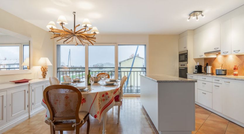 Photo of Cook P1/2 Apartment 41