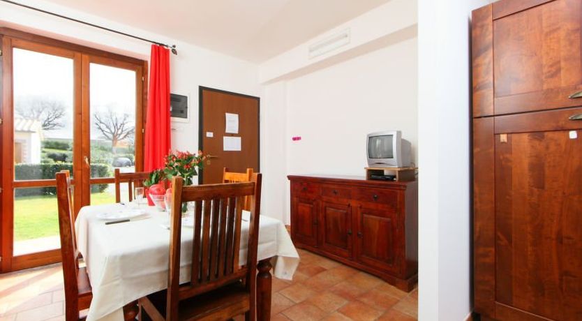 Photo of Oak Apartment 3