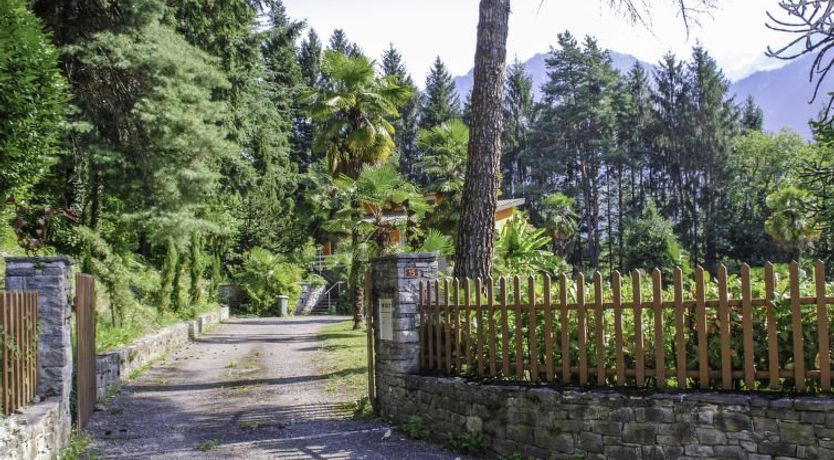 Photo of Poolside Apartment 2
