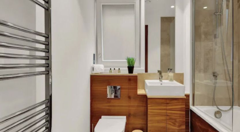 Photo of Shoreditch Square, Hoxton