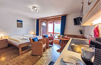 Rose Studio Y Apartment 2 Holiday Home