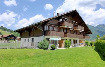 Chalet Simmental P-3 Apartment 2 Holiday Home