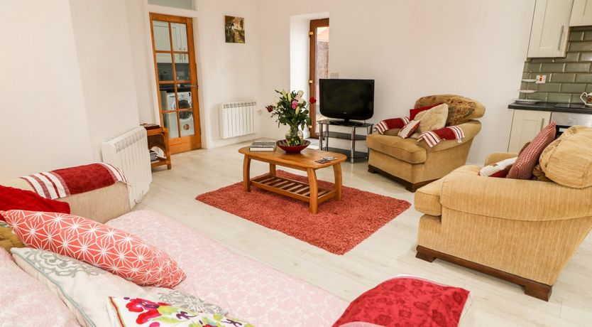 Photo of May's Cottage