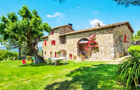 Photo of badia-a-passignano-apartment
