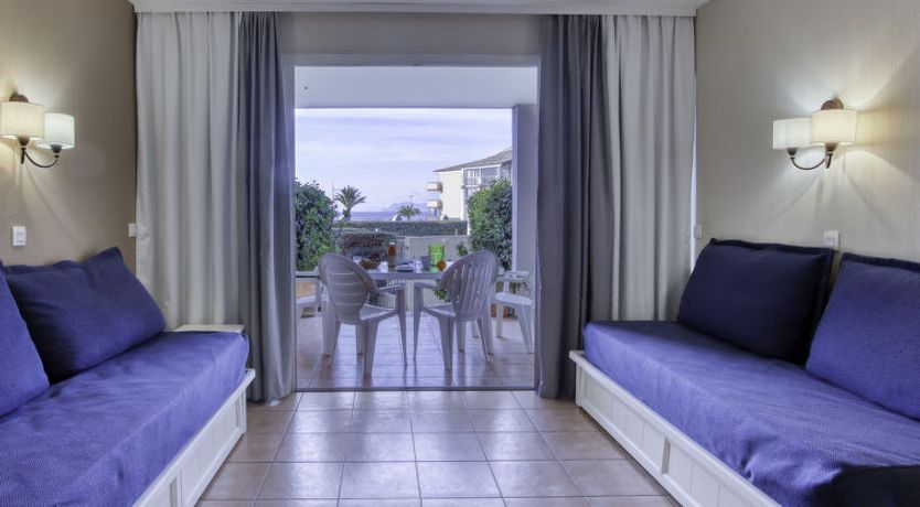 Photo of Les Rivages de Coudoulière Apartment 8