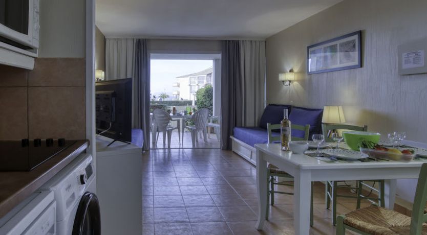 Photo of Les Rivages de Coudoulière Apartment 8