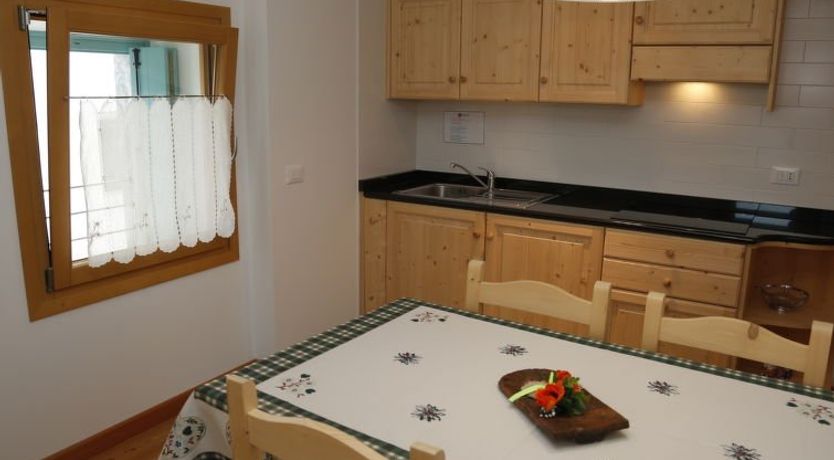 Photo of Cjase Fravins Apartment 4