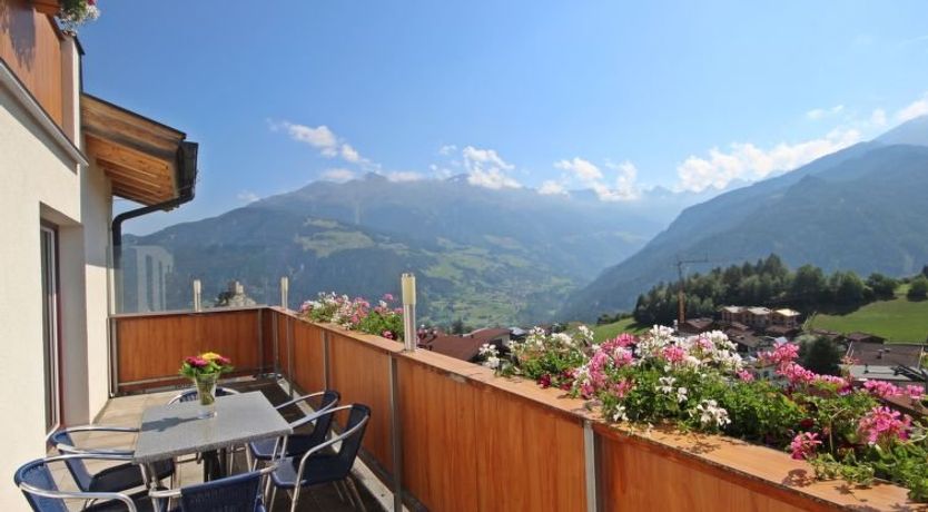 Photo of Ladis Apartment 11