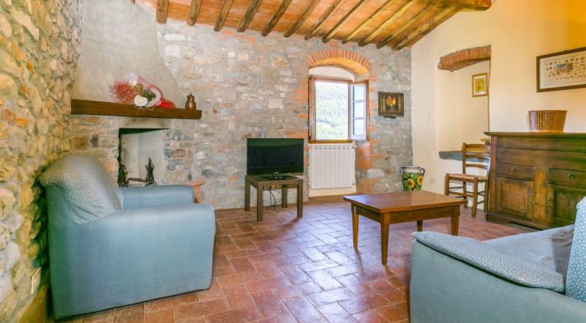 Photo of Aia Apartment 10