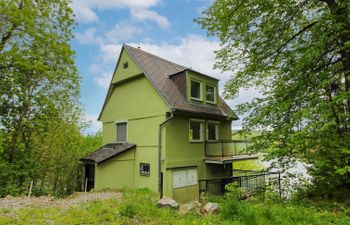 Neznašov Holiday Home