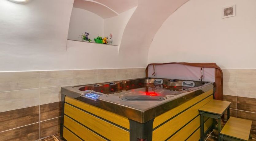 Photo of Pool & Wellness Estate