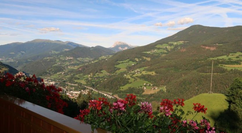 Photo of Comfort 202 Apartment 2