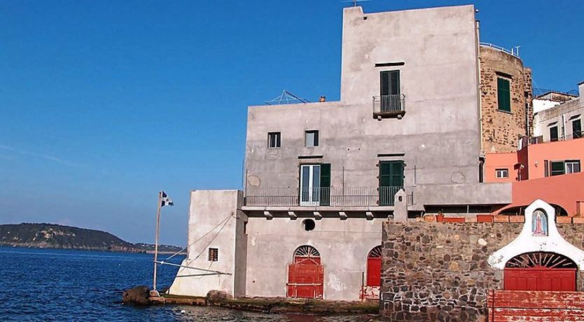 Photo of Ischia Sea Side Apartment 3