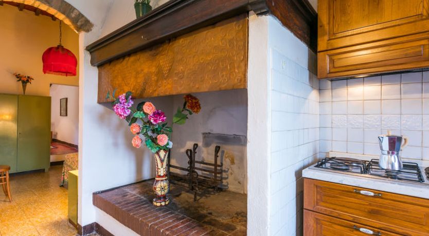 Photo of Fattoria Petraglia - Di Mezzo (MTG202) Apartment 4