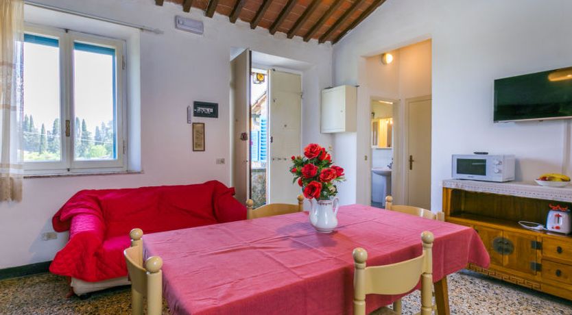 Photo of Fattoria Petraglia - Di Mezzo (MTG202) Apartment 4