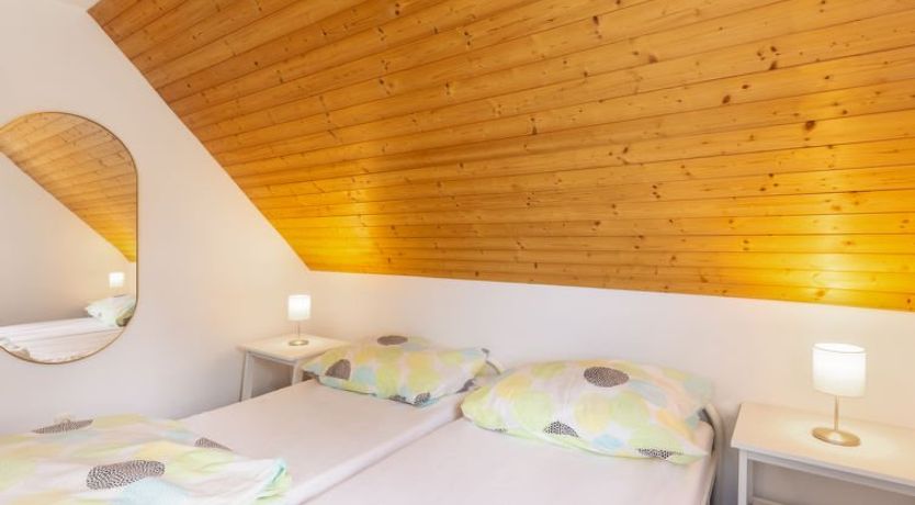 Photo of Holiday Hill 60