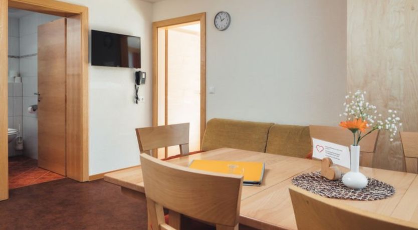 Photo of Ladis Apartment 2