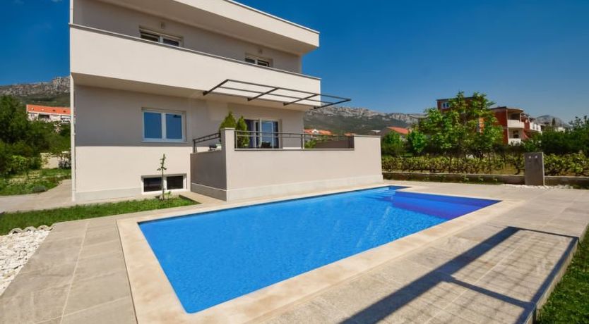 Photo of Stella Kastela