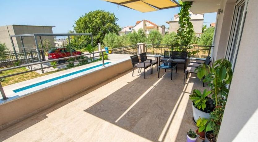 Photo of Stella Kastela