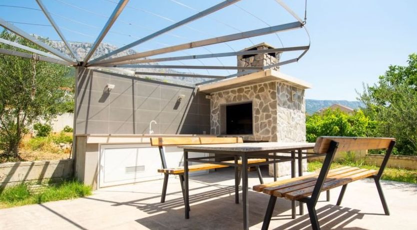 Photo of Stella Kastela