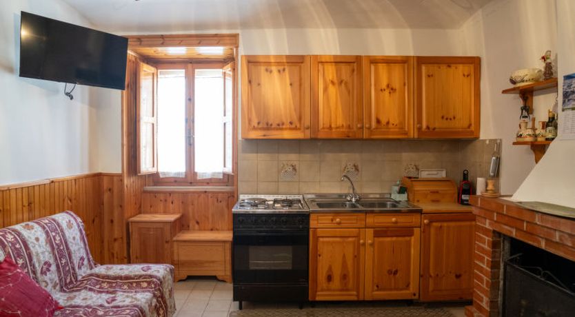 Photo of Adelina a Gamberale