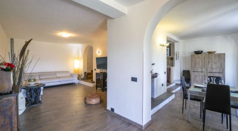 Photo of Decameron house