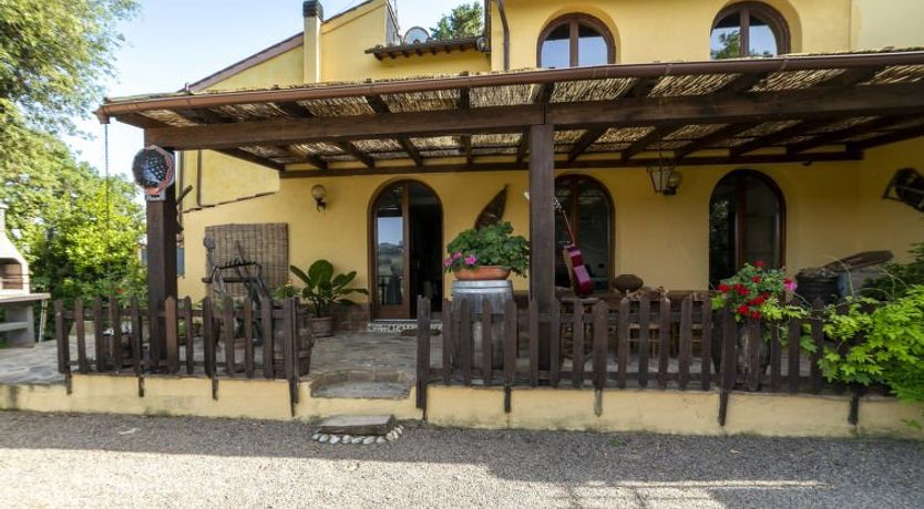 Photo of Decameron house