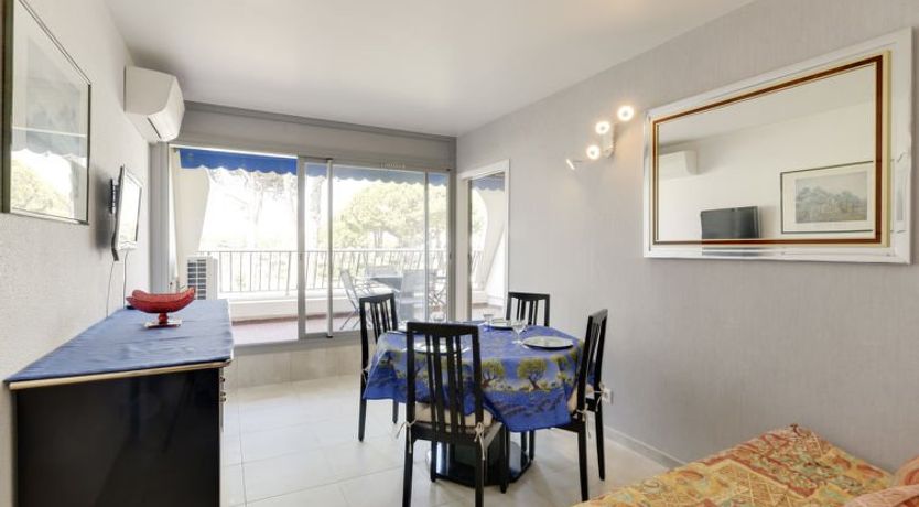 Photo of Les Jardins du Port Apartment 8
