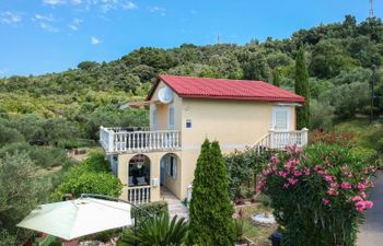 Kolic Holiday Home