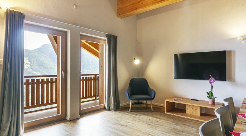 Photo of T-Resort La Tzoumaz 4p8 vue vallée Apartment 7