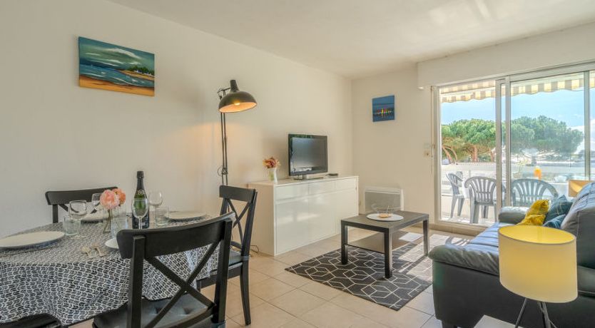Photo of La Plage Apartment 2