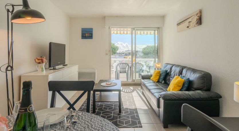 Photo of La Plage Apartment 2