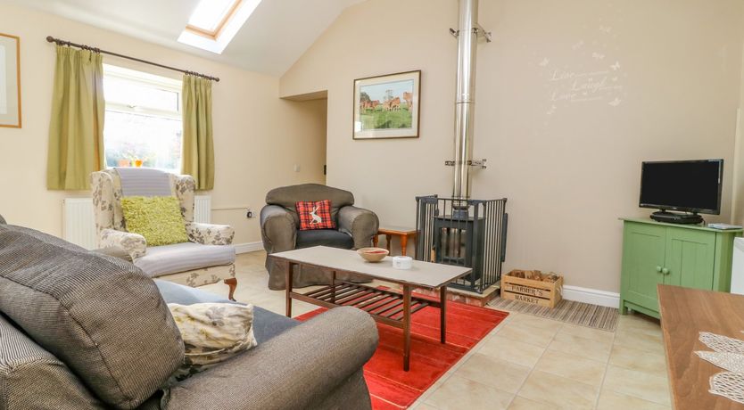 Photo of 1 Pines Farm Cottages