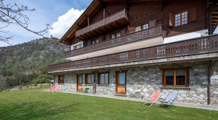 Photo of Aigle Apartment 2