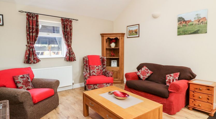 Photo of 2 Pines Farm Cottages