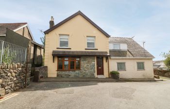 Caer Rhos Holiday Cottage