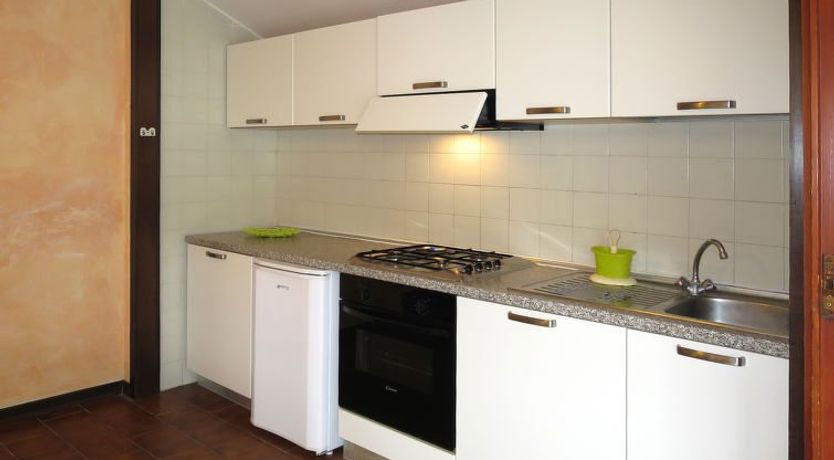 Photo of Three-room Classic Apartment 2