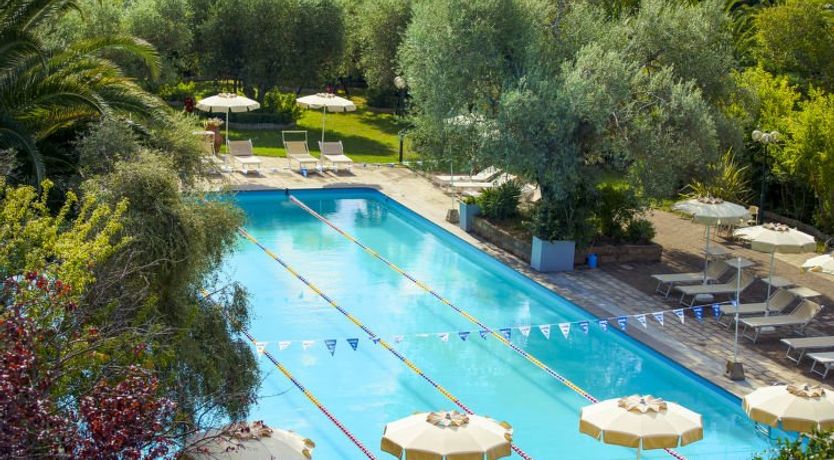 Photo of Three-room Classic Apartment 2