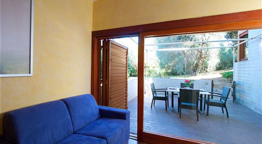 Photo of Three-room Classic Apartment 2