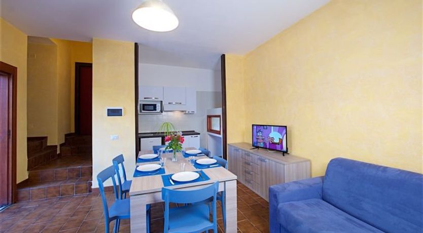 Photo of Three-room Classic Apartment 2