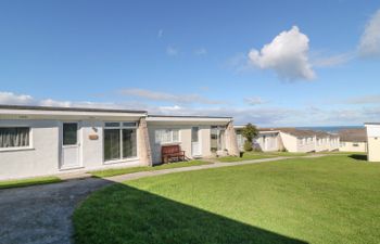 4 Dreckly Holiday Cottage